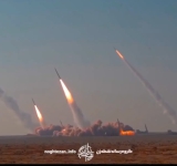Иран отхвърли примирието на Тръмп: Ракета отново удари Беер Шева