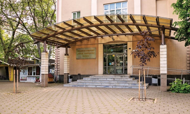 ПУ обяви първо класиране: 42 са пълните шестици, 18 от тях са по Музика, 260 са двойките