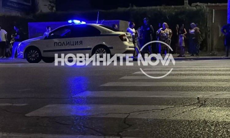 Млад мъж блъсна 11-годишно дете на пешеходна пътека в Казанлък
