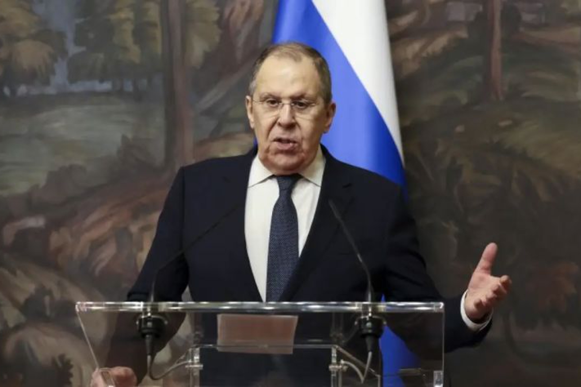 Лавров: Ексхумацията на телата на съветски войници в Лвов показва дивашката деградация на Киев