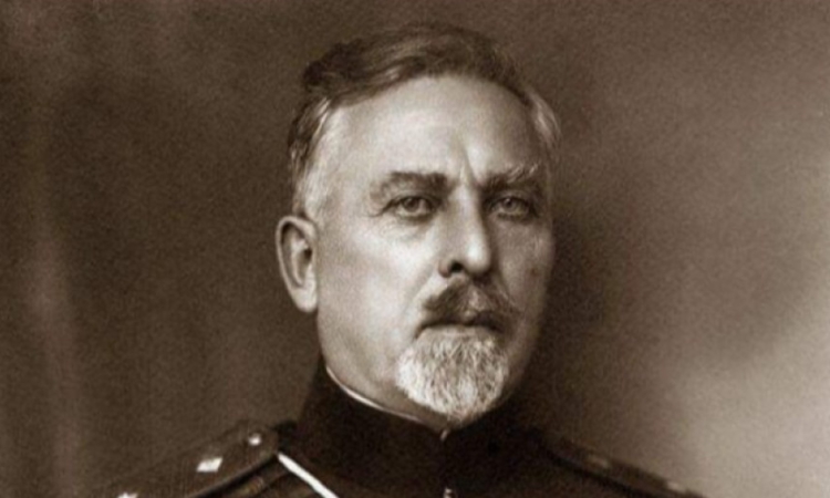 Откриват паметник на ген. Владимир Вазов