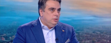 Асен Василев: Държавата не е с главно „Д“ като Делян, а с главно „Б“ като България