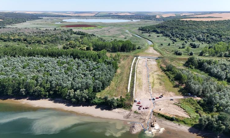 Спасиха езерото Сребърна от пресъхване с 3 млрд. литра вода от Дунав