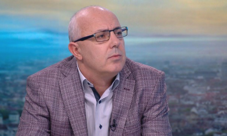 Проф. Веселин Вучков: Законопроектът на ДПС-НН е неграмотен