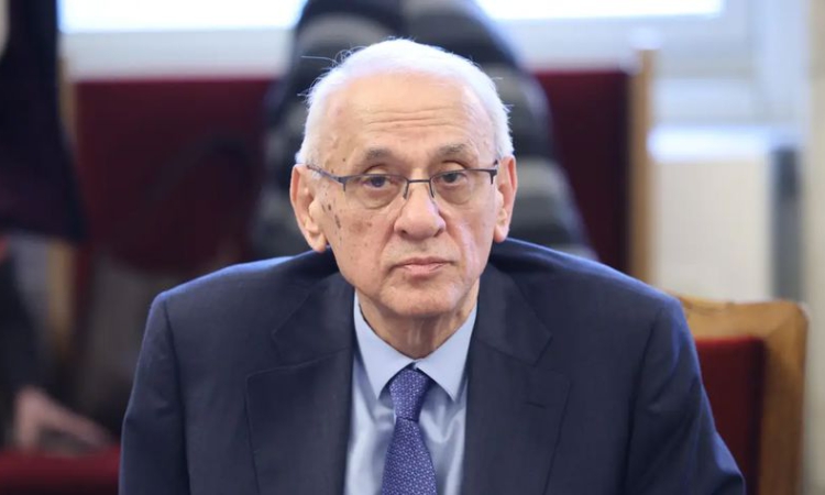 Силви Кирилов: Българската здравна система не се крепи на младите лекари, може би ще искат слънцето да изгрява от запад