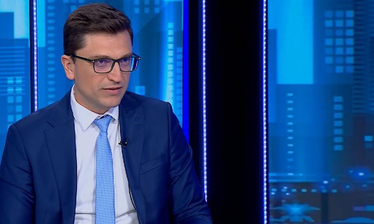 Венко Сабрутев обясни задържането на представители на ПП: Завладяването на държавата минава първо през общините