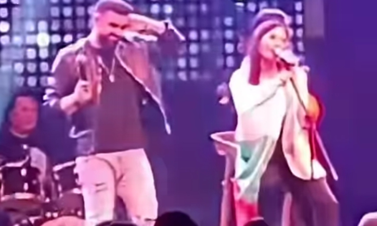 Цеца развя българско знаме във Велес 