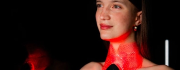 47% от жените се чувстват неуверени заради признаците на стареене по шията, деколтето и ръцете