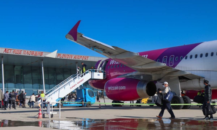 Първият полет по линията Пловдив-Братислава ще бъде посрещнат в събота