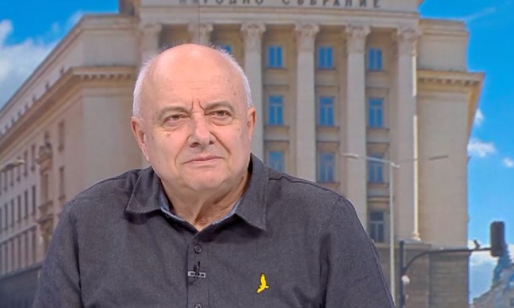 Васил Тончев за решението на КС: Няма време за референдум, казусът е решен е в ползва на европейската ни интеграция