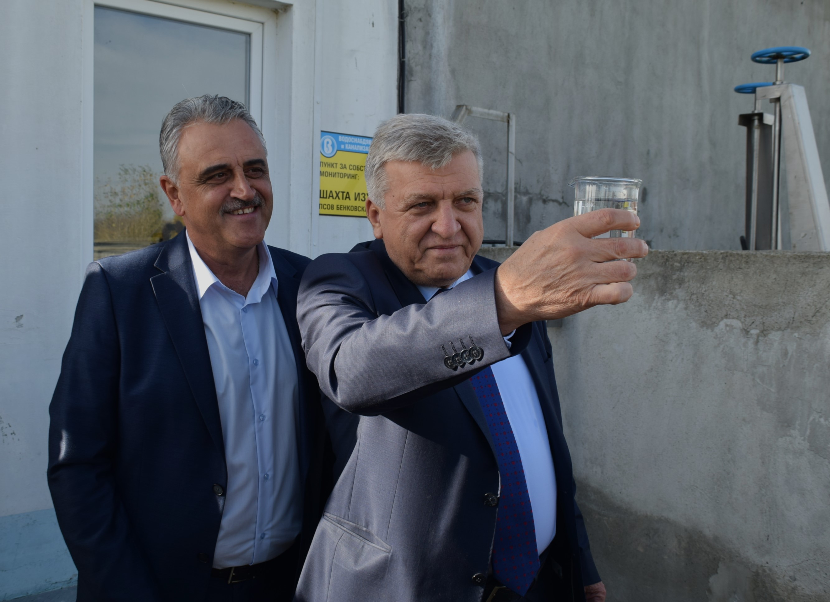 Манол Генов: &quot;Замърсителят плаща&quot; върви към ново отлагане