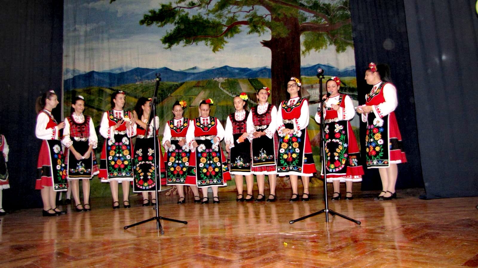 ДГ „Ален мак“ в Трилистник отбеляза 41 години с нов облик и голям спектакъл