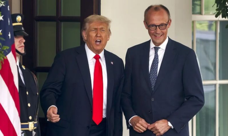 Канцлерът Фридрих Мерц: Обясних на Доналд Тръмп по телефона, че Европа има важен ангажимент към Украйна