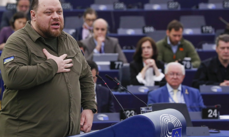 Какви са червените линии на Украйна за преговори с Русия?