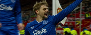 Десет от Евертън надвиха Манчестър Юнайтед