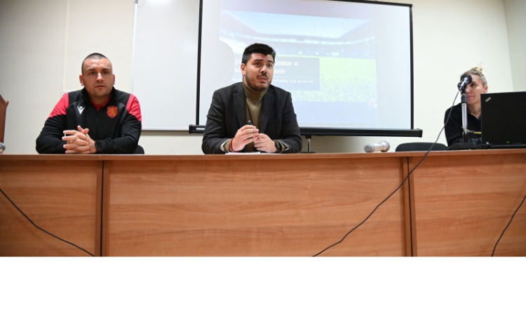 Проектонационалният отбор U14 (Зона Пловдив) се включи в образователна лекция „Храната като тайно оръжие“