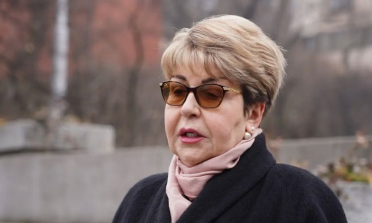 В Стара Загора протестираха срещу руския посланик Елеонора Митрофанова