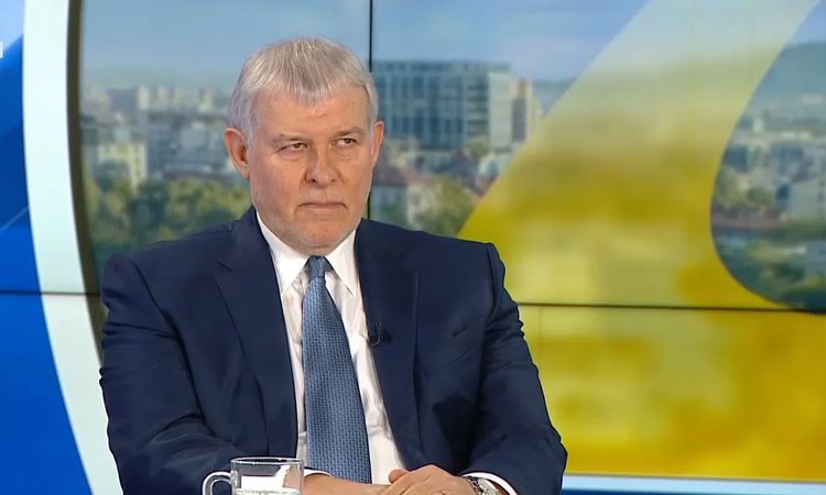 Румен Христов, СДС: Ние стоим зад Митов, няма да му поискаме оставката