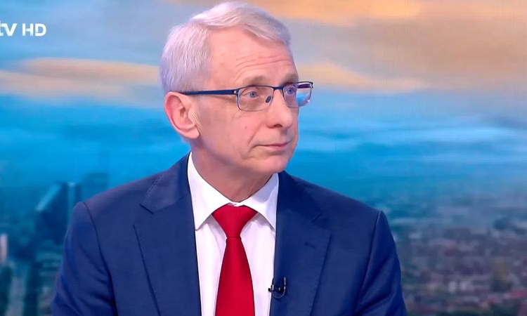 Денков: От днес искаме оставката на правителството