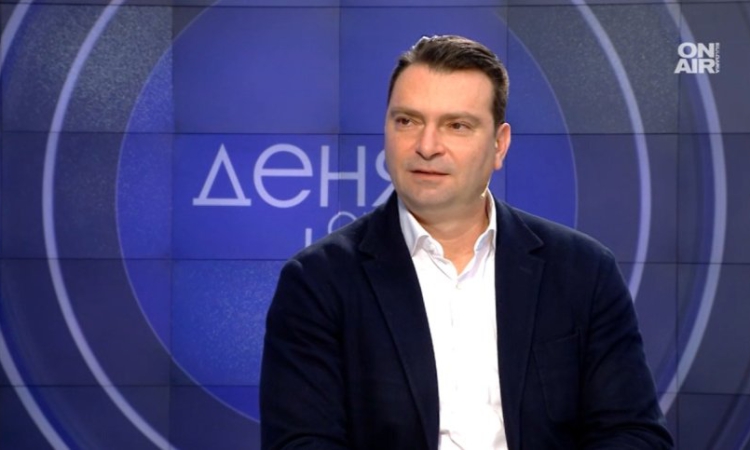 Калоян Паргов: БСП засега остава в управлението
