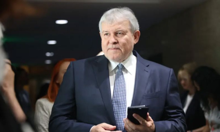 Румен Христов: Улицата не може да иска оставката на политически лидери