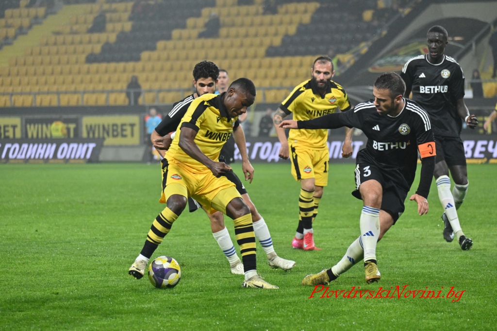 На живо: Спартак Вн - Ботев Пд 0:2