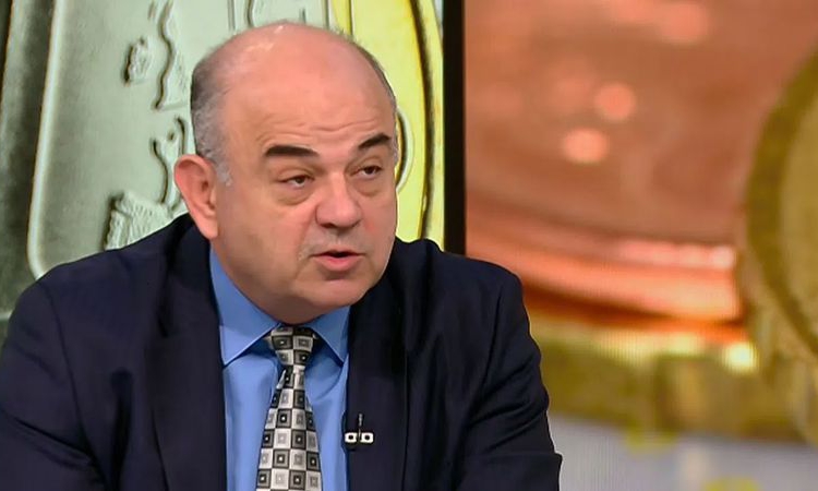 Владимир Иванов, ръководител на Координационния център за еврото, коментира: Спазват ли банките и пощите правилата за превалутиране?