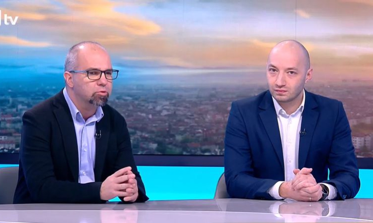 Възможно ли е Радев да „скочи“ в последния момент със своя партия?