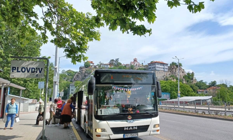 Общинският съвет закръгли цената на билета за градския транспорт 