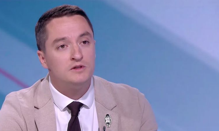 Явор Божанков: Не очаквам нищо от Радев, той е риск за еропейския избор на България