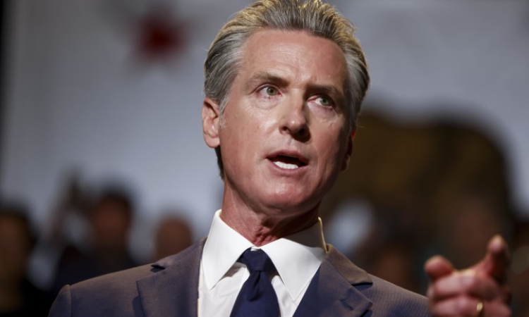 Губернаторът на Калифорния се ядоса на евролидерите заради Тръмп: Просто е жалко, трябват им наколенки