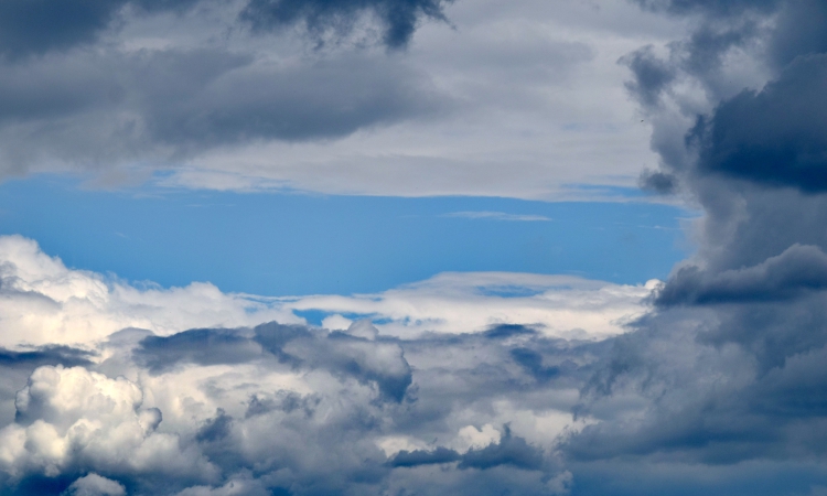 Валежи от дъжд ни чакат в четвъртък
