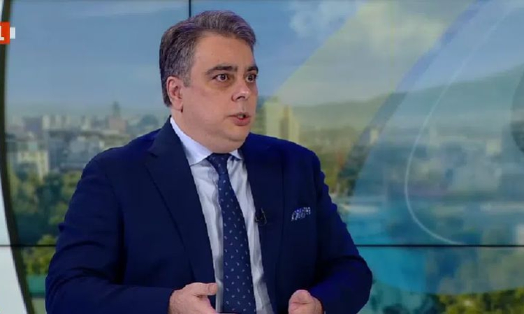 Асен Василев: Не знам имената в служебния кабинет на Гюров, ПП стартира подписка с искане за оставката на Рая Назарян
