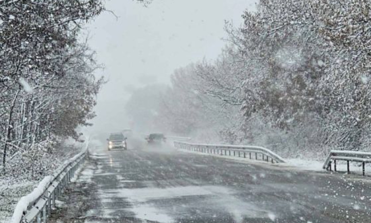 АПИ предупреди: Възможно е затваряне на пътища