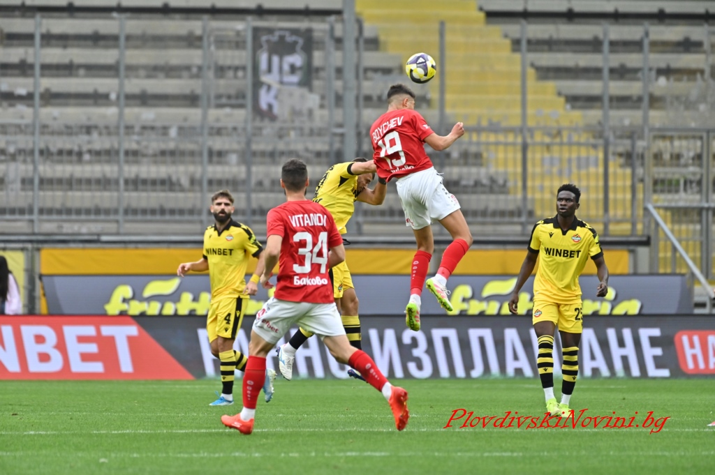 Ботев взе точка при гостуването си в Бистрица