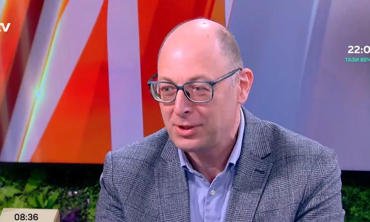 Йордан Божилов: Няма пряк риск за сигурността на България