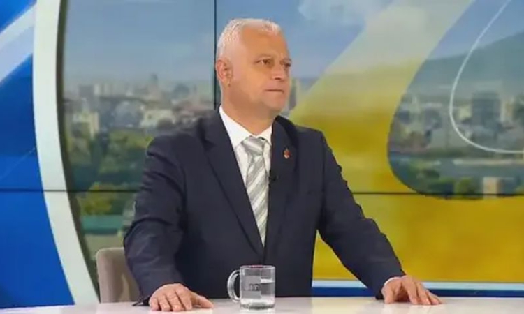 Дечев за изборните престъпления: Дори във фризьорски салони се откриват списъци с имена и приготвени пари