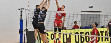 Драмата продължава: Нефтохимик изравни полуфиналната серия срещу Локомотив