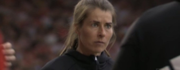 Защитиха треньорката на Унион след нова порция обиди