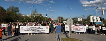 Пловдивчани протестираха срещу строителството на жилищна сграда в близост до река Марица 