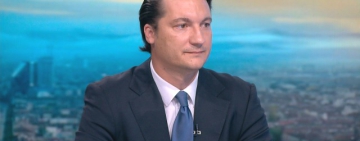 Крум Зарков е готов на оставка, ако не получи вот на доверие