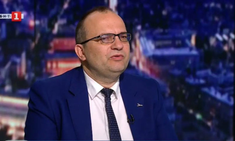 Мартин Димитров: Когато министрите не са ярки фигури, повече власт отива в премиера