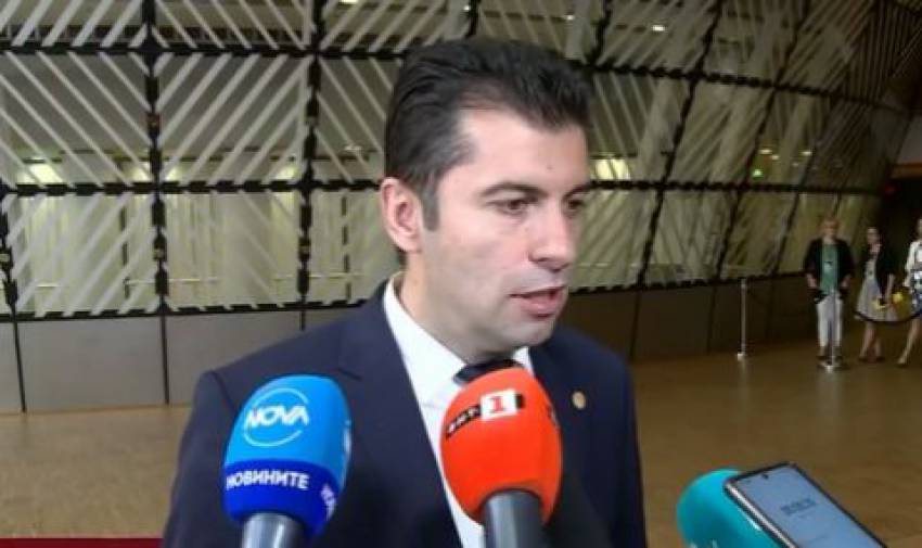 Петков от Брюксел: Решението за РСМ трябва да се вземе от българския парламент. Държа си на думата