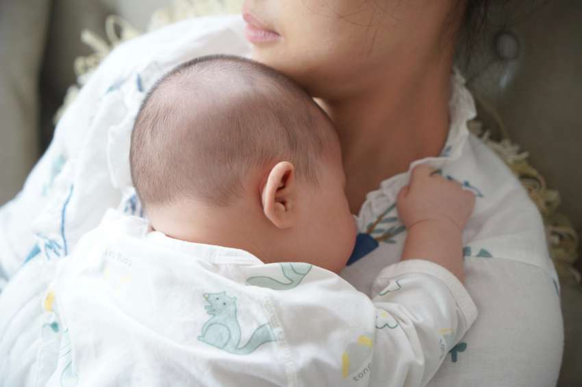 Как да се справим с подсичането при бебето  и кожните раздразнения?