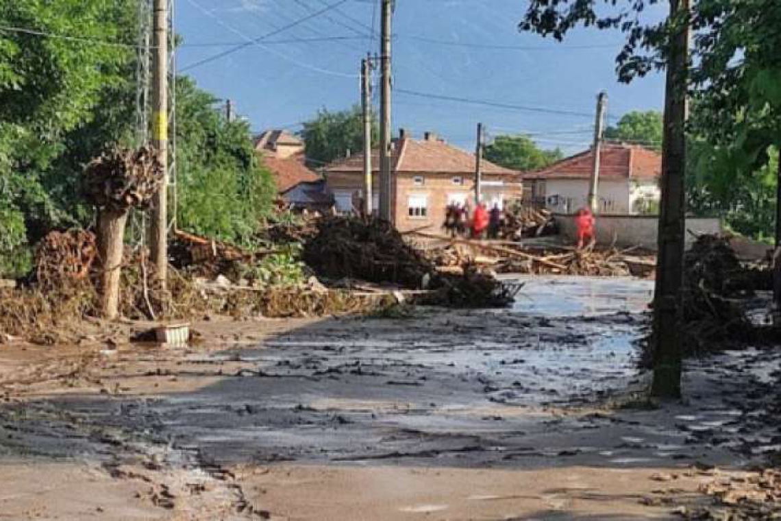 Две години след потопа: В Каравелово само улица &quot;Ленин&quot; е възстановена, нито стотинка за друго