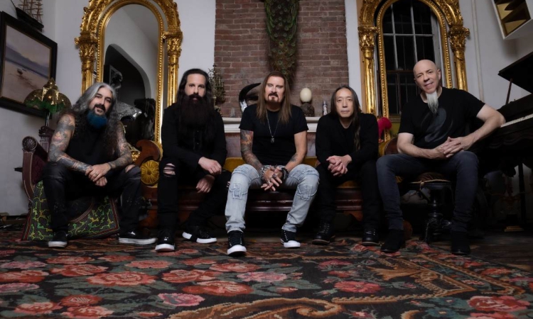 Dream Theater празнуват 40 години на сцена с концерт в Античния театър