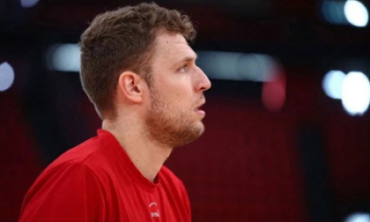 Победа номер 20 за Везенков и Олимпиакос в Евролигата