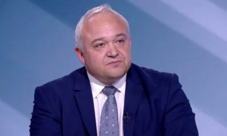 Демерджиев: Пеевски управлява МВР и прави медийни димки