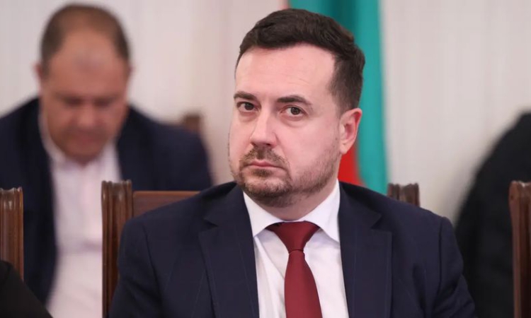 Месец след получаване на одобрение за еврозоната всички цени ще са в евро и лева