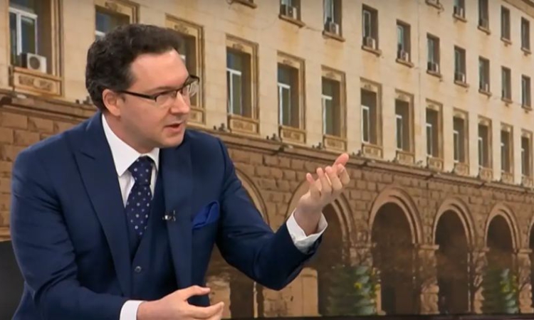 Вътрешният министър: Ще бъде обявена обществена поръчка за 15 200 &quot;боди камери&quot; и видеорегистратори